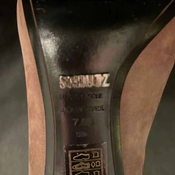 Schutz Nobuck Yucca Suede High Heel  Bootie Size 7.5 - Picture 7 of 9